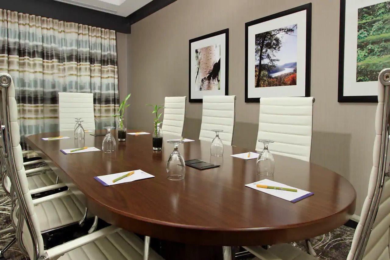 Hilton Garden Columbus-university Area