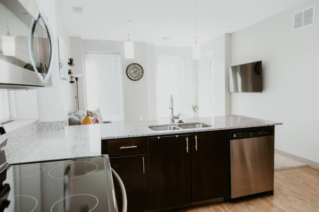 *** New Charming And Luxury Apartment In Downtown Columbus*** Apartment *