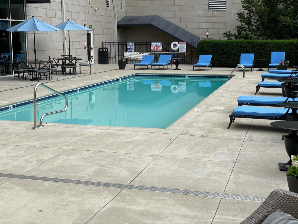 *** New Charming And Luxury Apartment In Downtown Columbus***