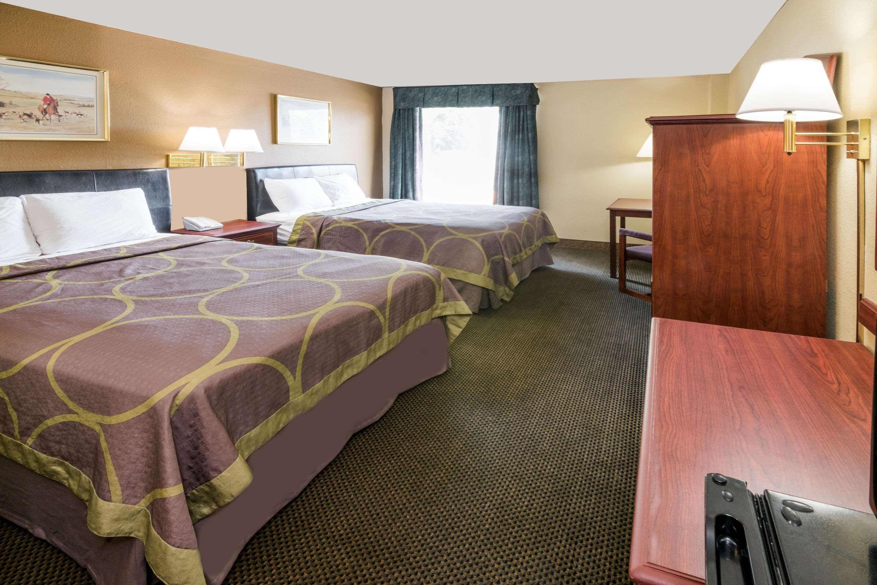 Hotel Super 8 By Wyndham Columbus