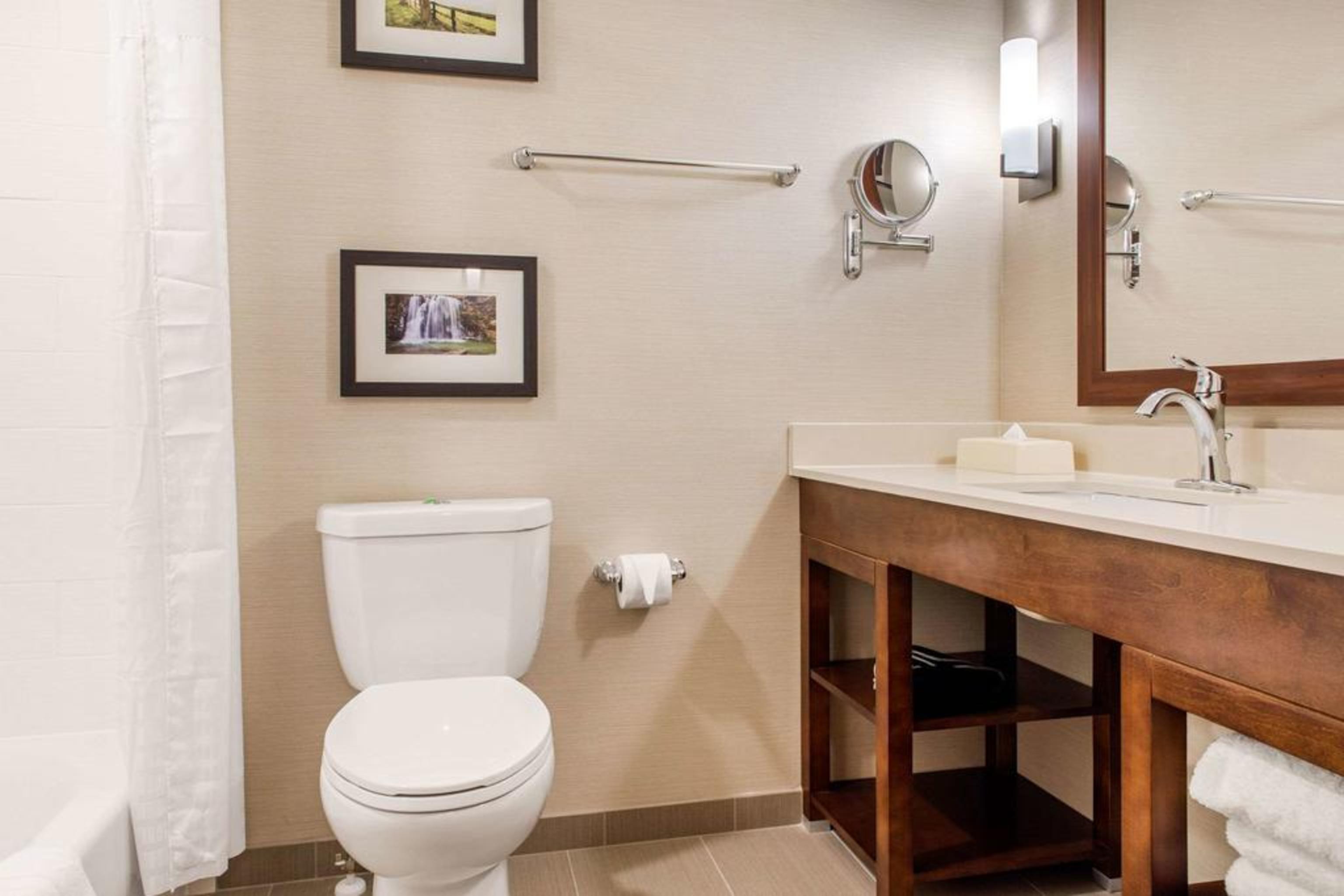 Comfort Airport 3* Columbus