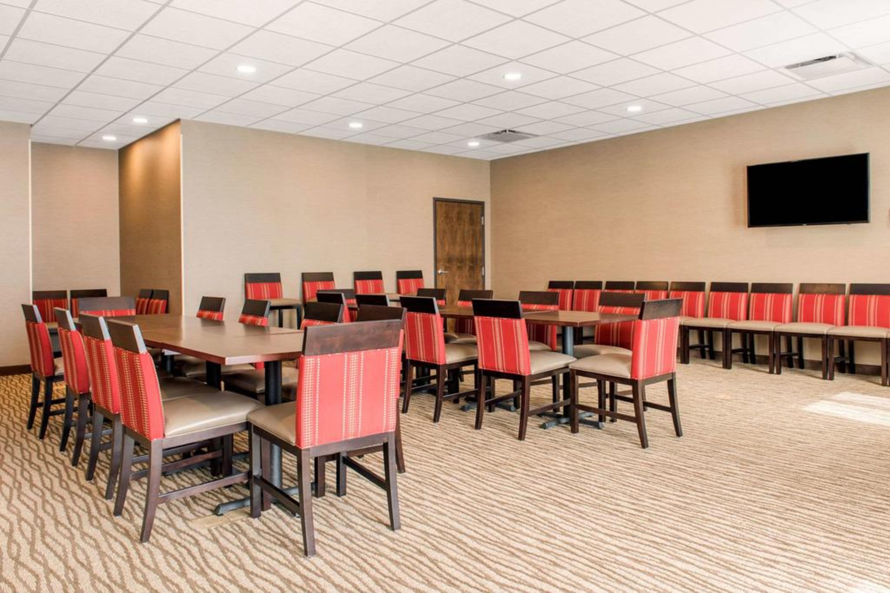 Hotel Comfort Airport Columbus