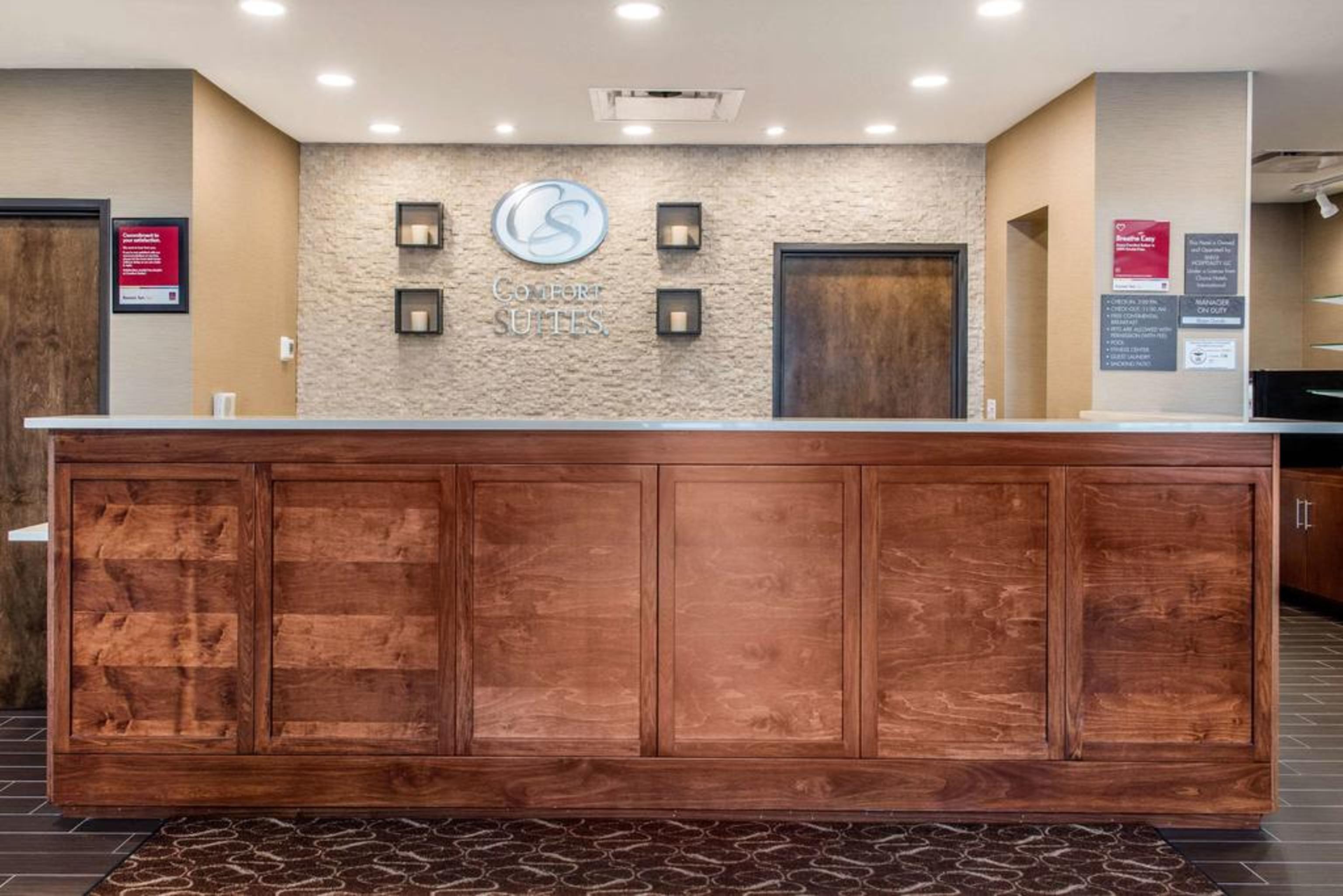 Hotel Comfort Airport 3*