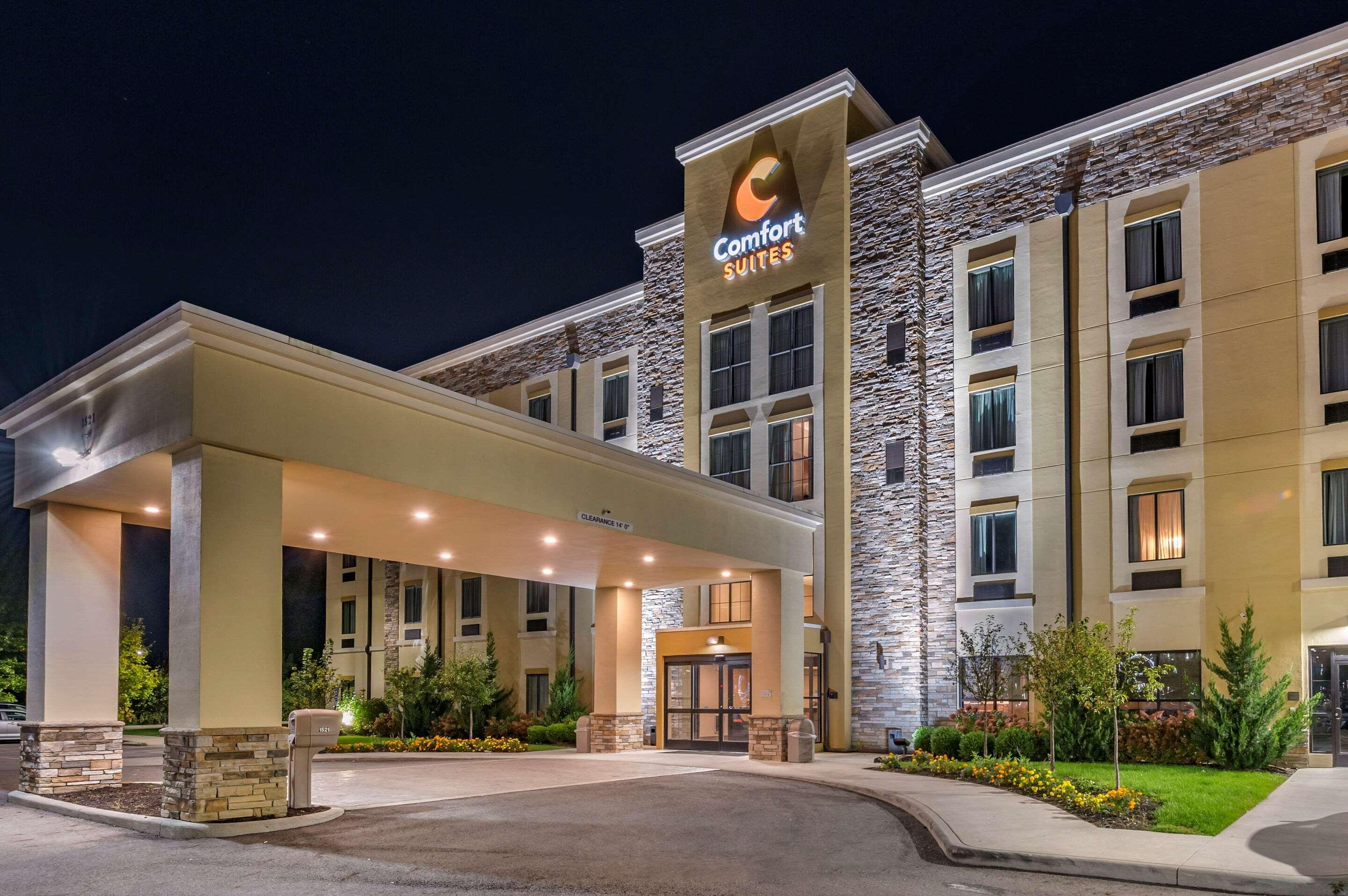 Comfort Airport Hotel 3*