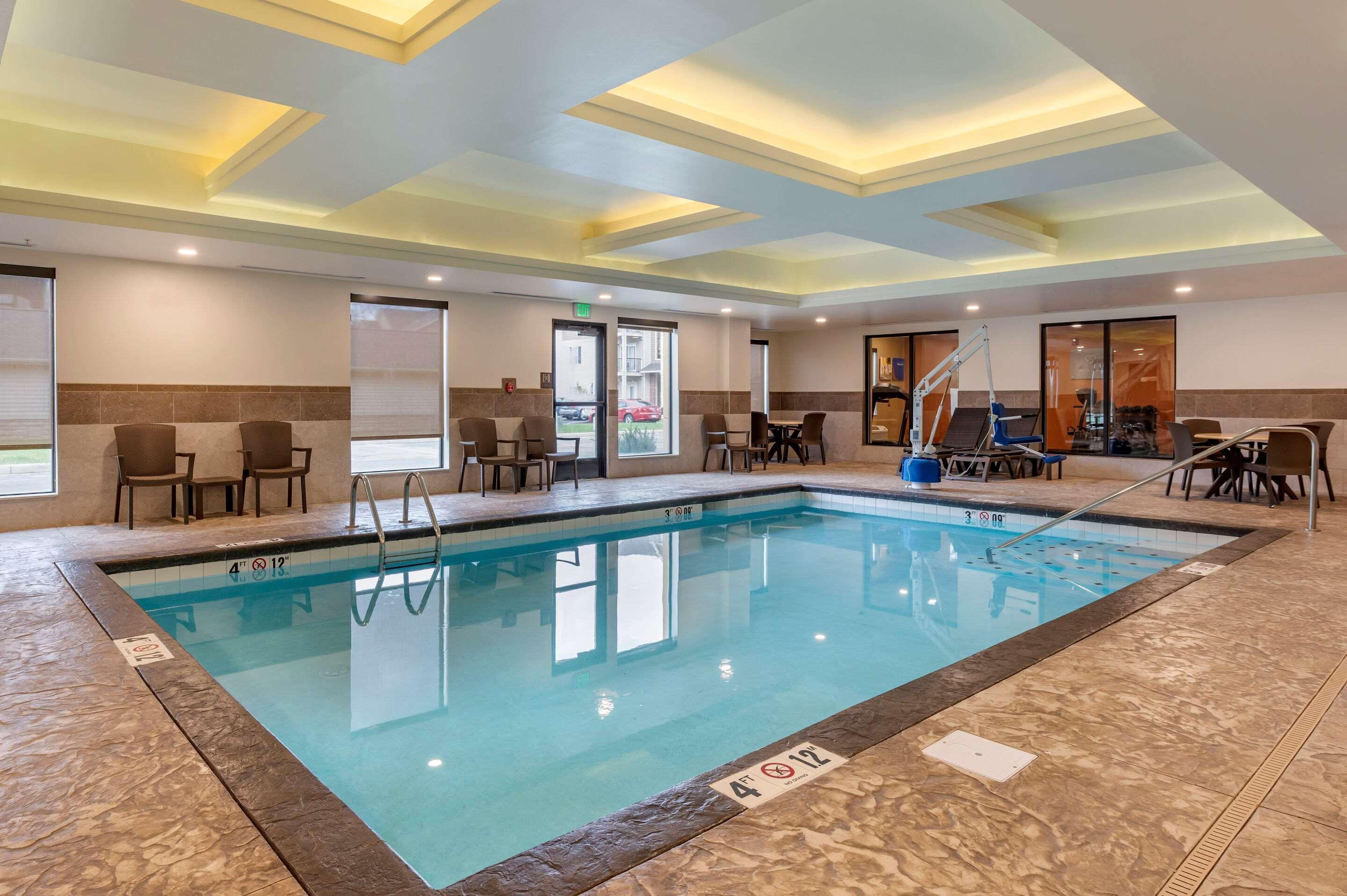 Comfort Airport 3* Columbus