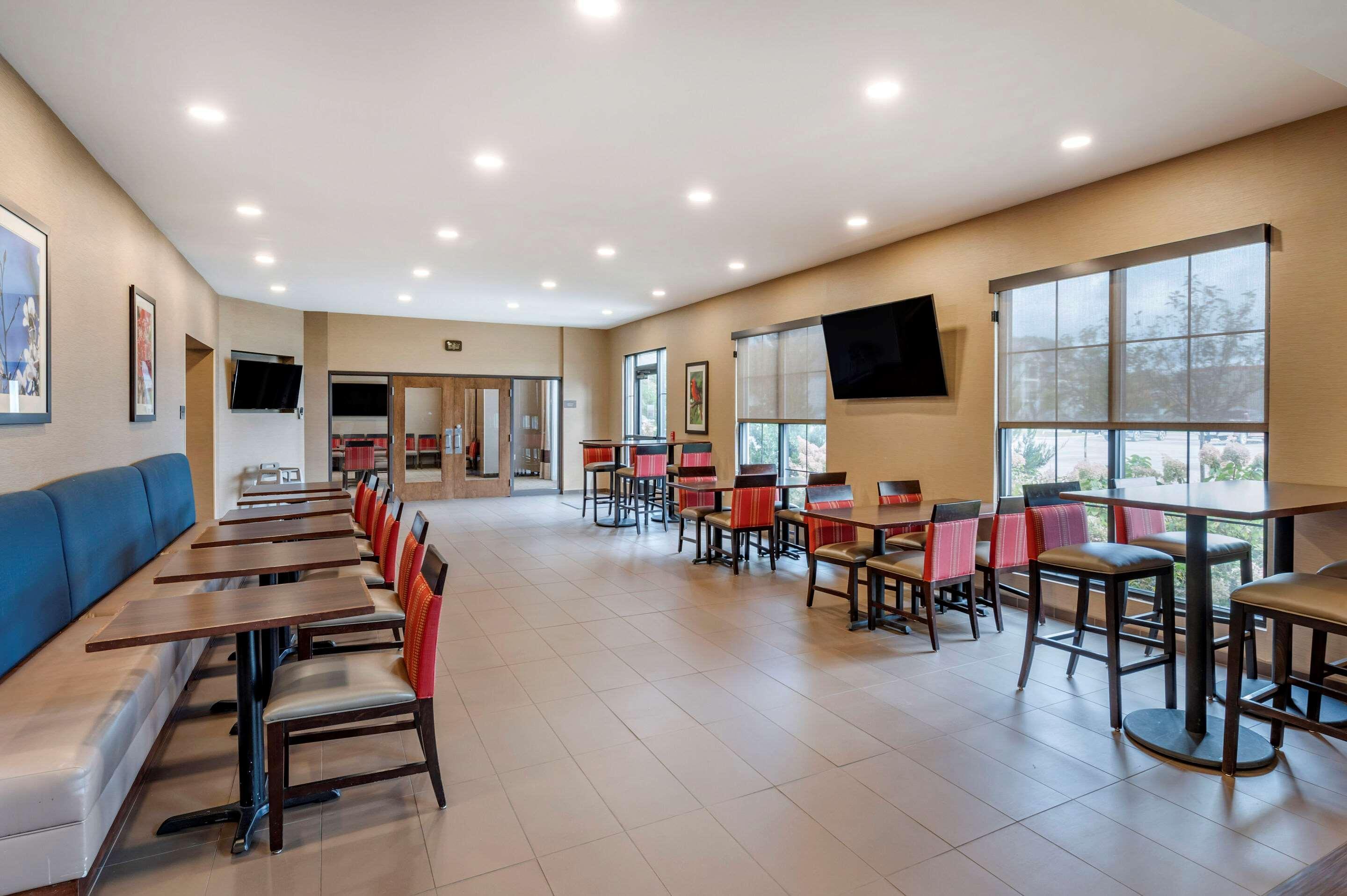 Comfort Airport Columbus