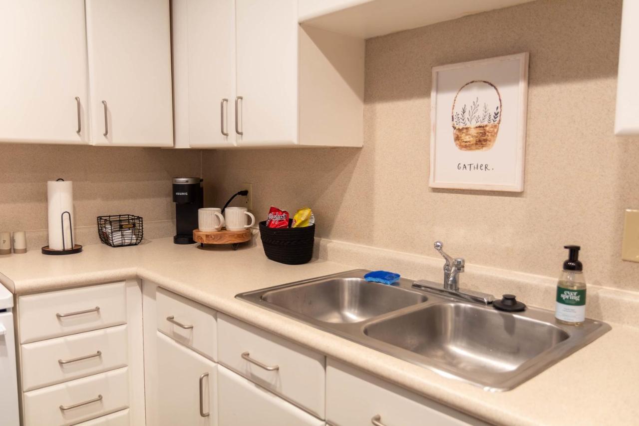 2 Bedroom In The Heart Of Apartment
