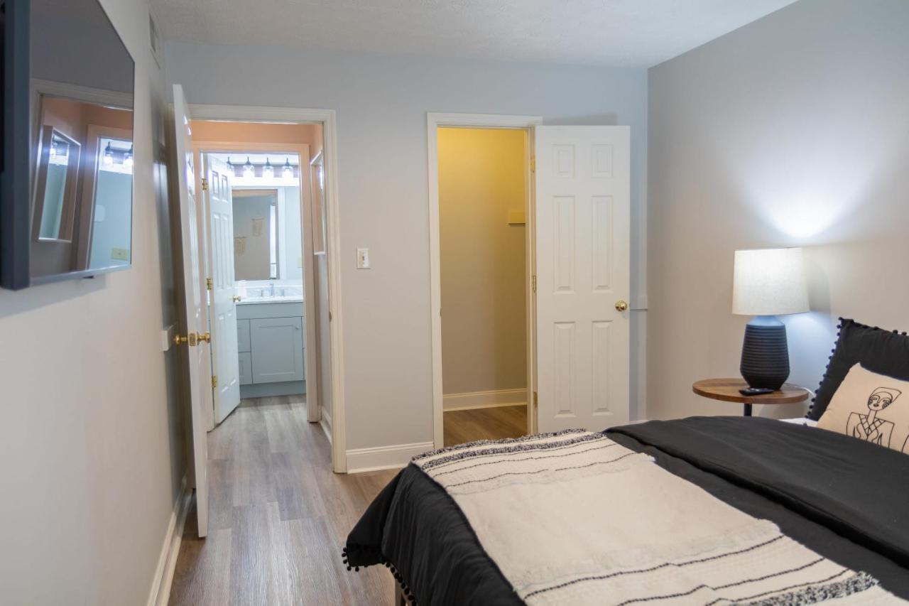 Apartment 2 Bedroom In The Heart Of Columbus