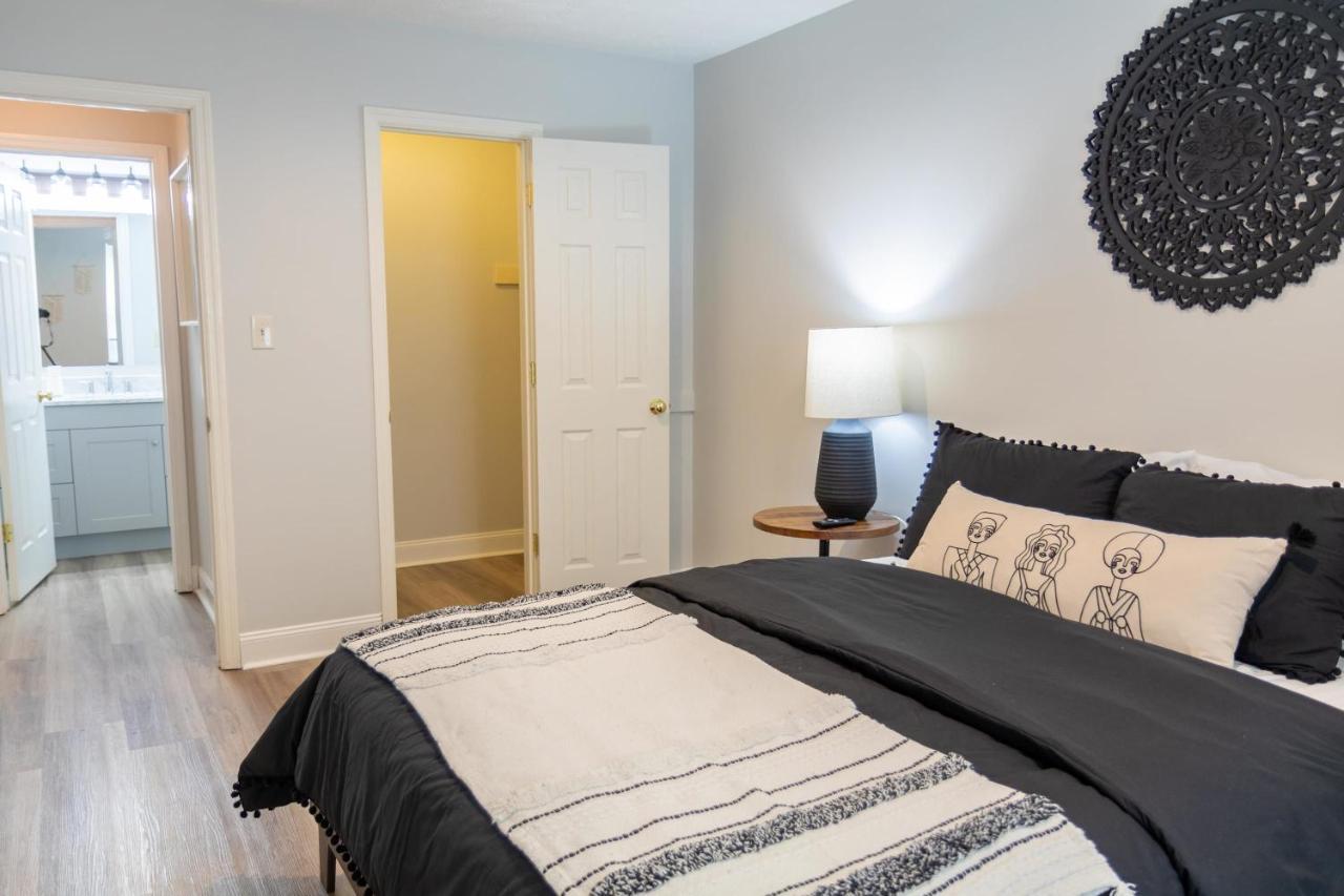 2 Bedroom In The Heart Of Apartment *