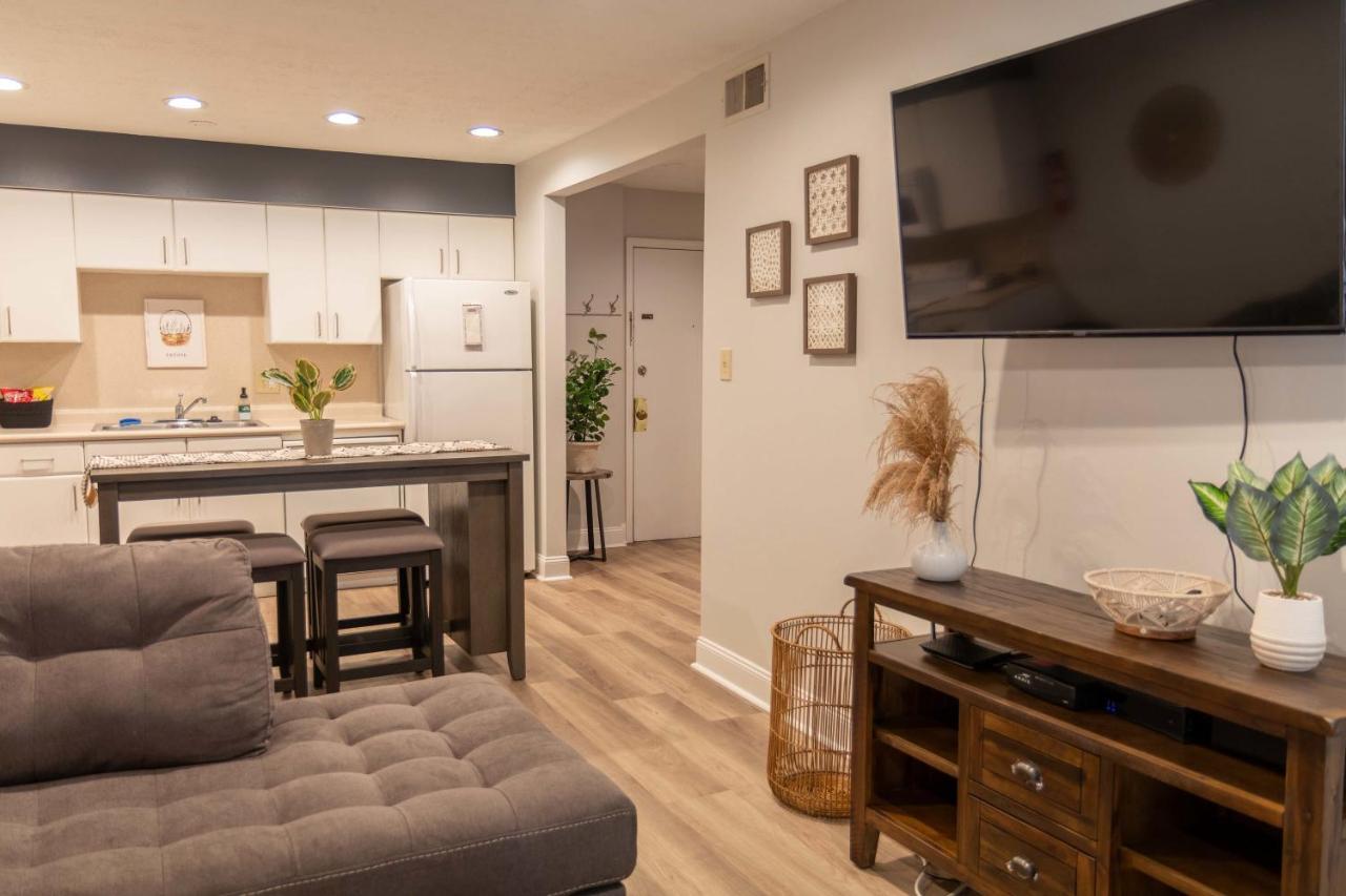 2 Bedroom In The Heart Of Apartment
