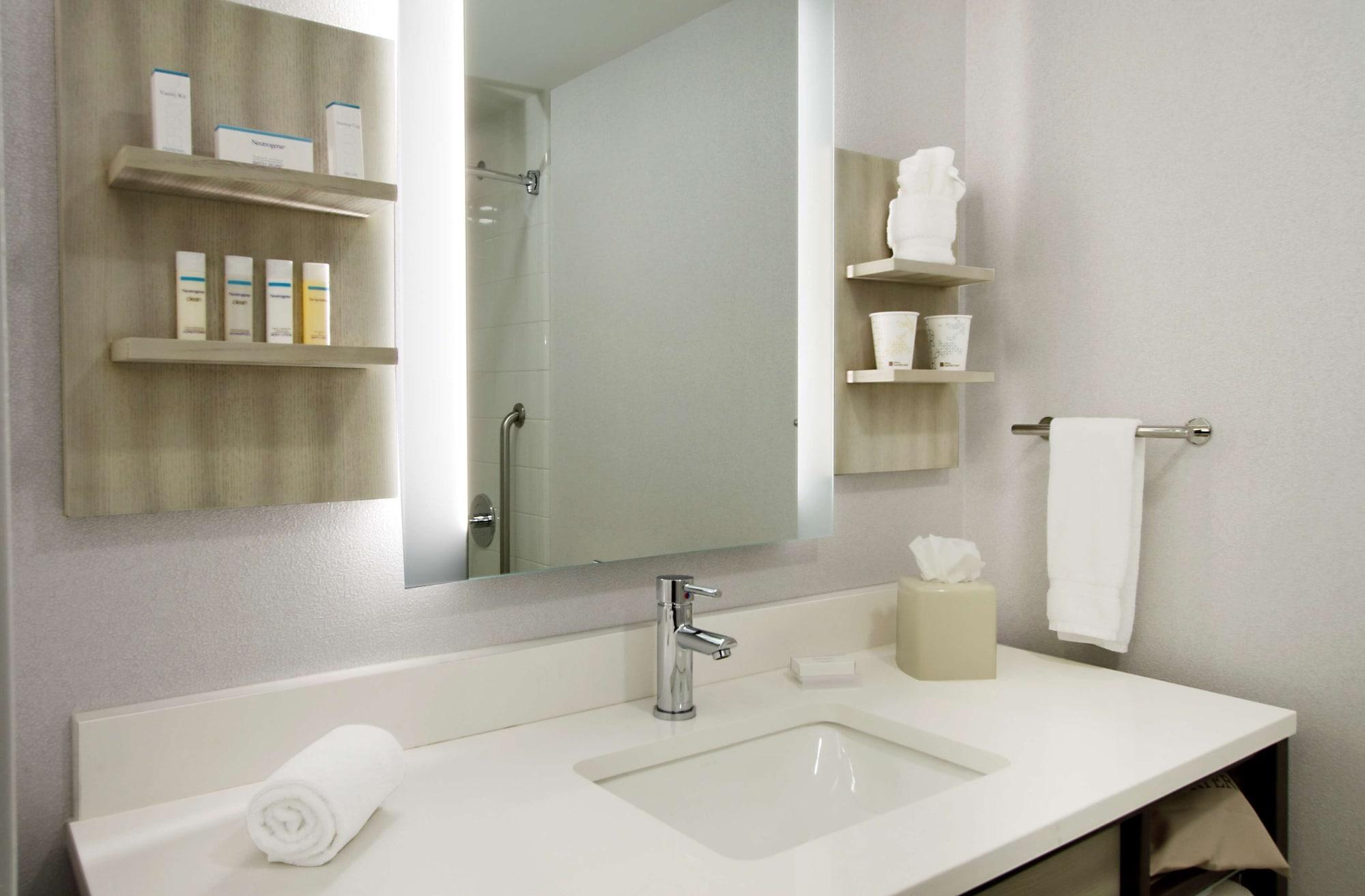 Hilton Garden Columbus-university Area Hotel Columbus