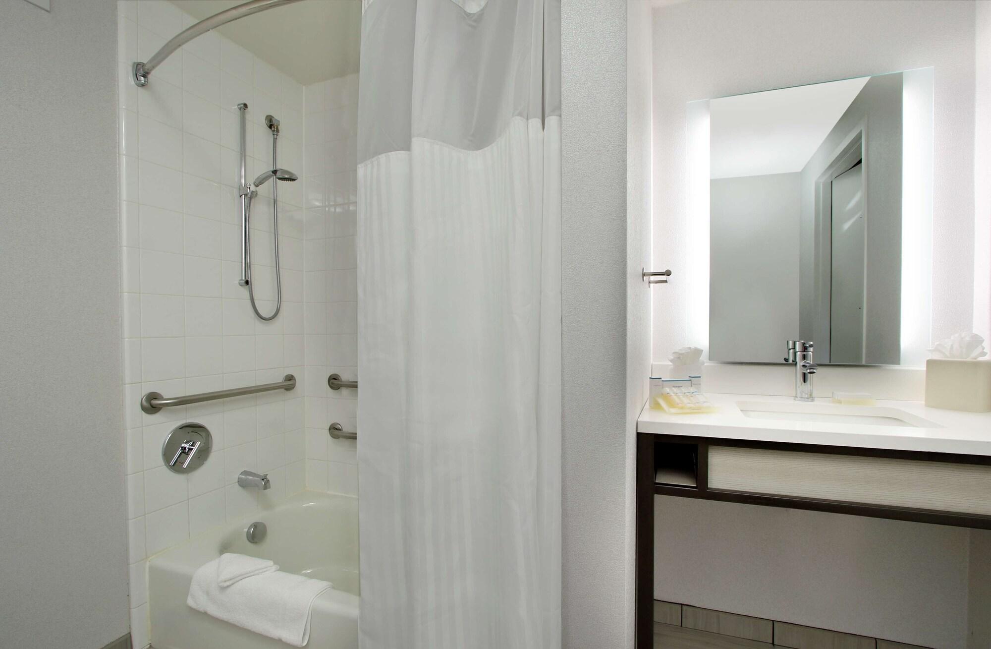 Hilton Garden Columbus-university Area Hotel Columbus