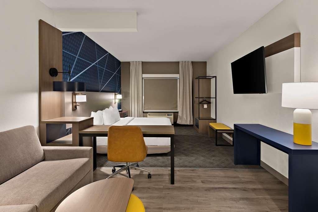 Hotel Comfort East Broad