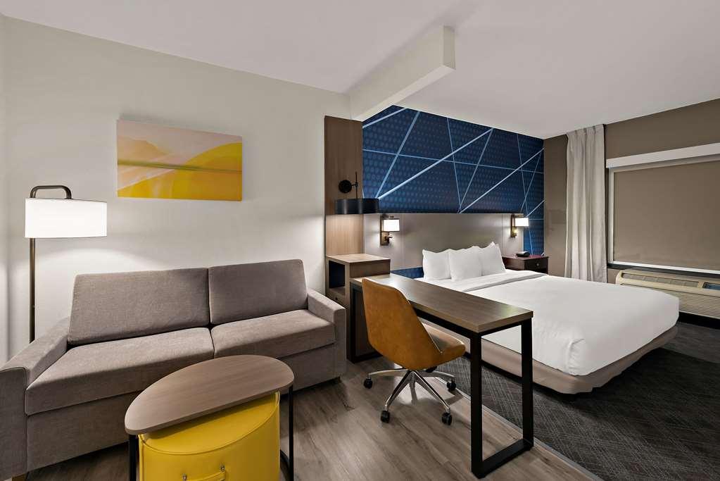 Comfort East Broad 3*