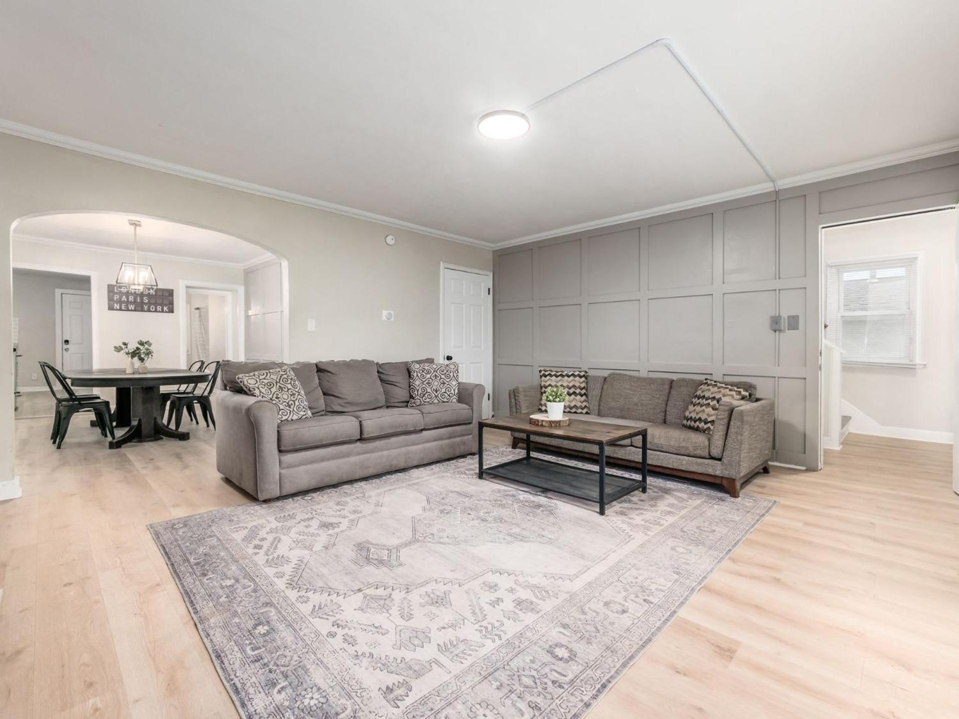 Housepitality - The Osu Mansion- Osu Sleeps 20 Casa de férias