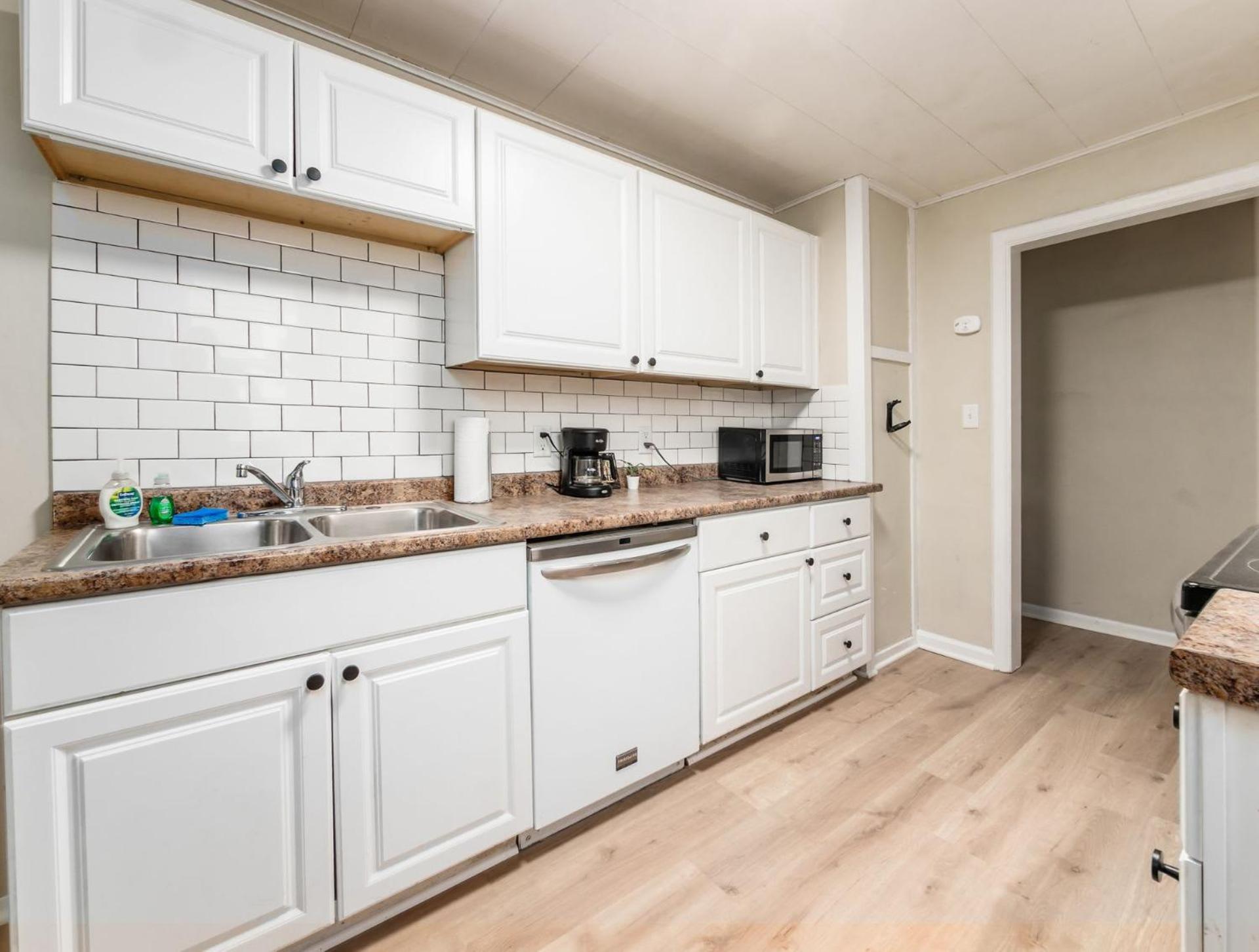 Housepitality - The Osu Mansion- Osu Sleeps 20