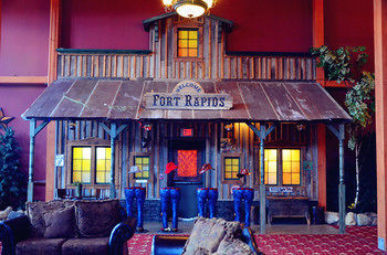 Rapids Indoor Waterpark Resort