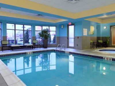 Hilton Garden Columbus-university Area Hotel 3*