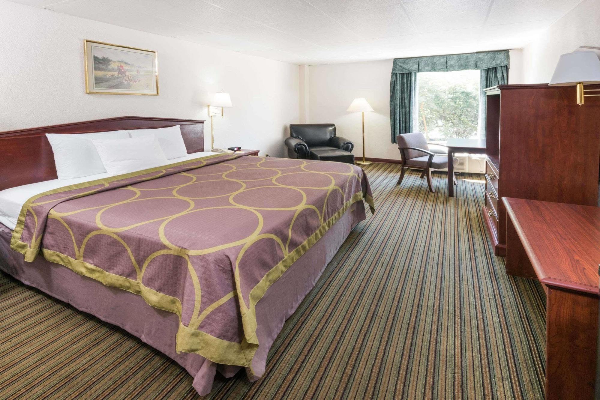 Hotel Super 8 By Wyndham Columbus