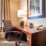 Comfort Suites Columbus West - Hilliard