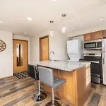 Studio Near Osu