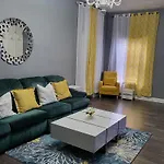 1 Bedroom In Columbus Osu District, Free Parking, Kitchen, Washer And Dryer, Central Location, Downtown, Hospital, Expocenter, Osu Stadium