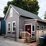 Historic Comfy German Village Haus Sleeps6Petsok