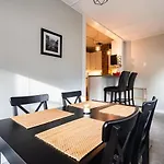 Historic Comfy German Village Haus Sleeps6Petsok