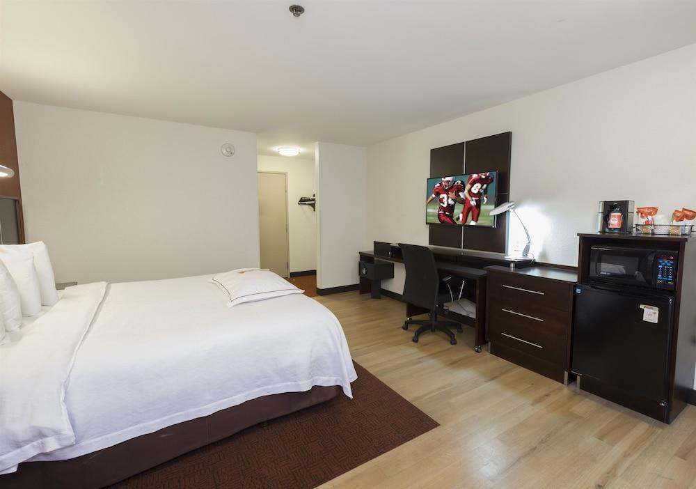 Red Roof Plus+ Downtown - Convention Center 3* Columbus