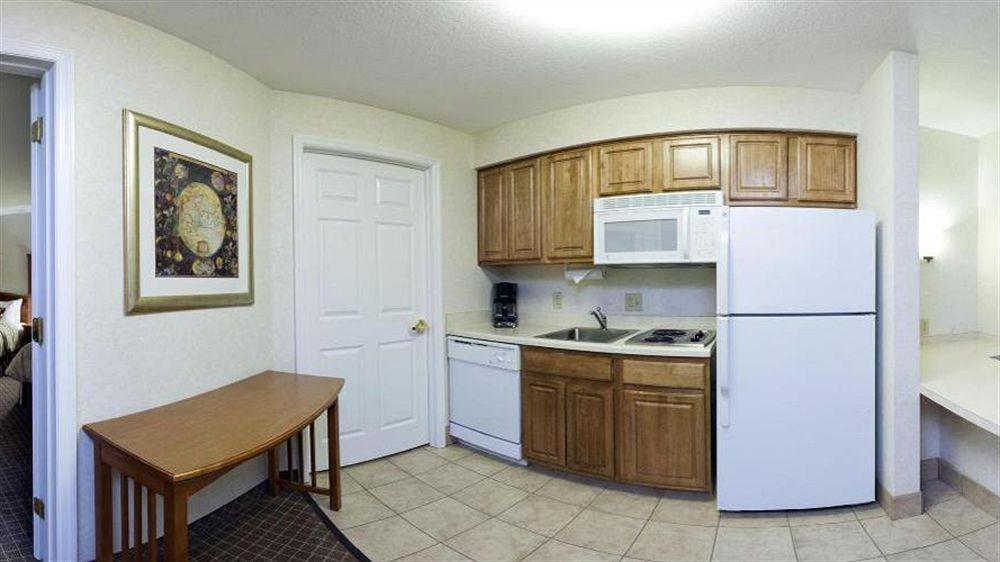 Hotel Staybridge Columbus-airport By Ihg 3*