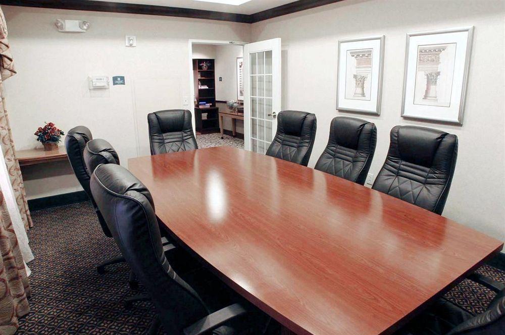 Hotel Staybridge Columbus-airport By Ihg Columbus