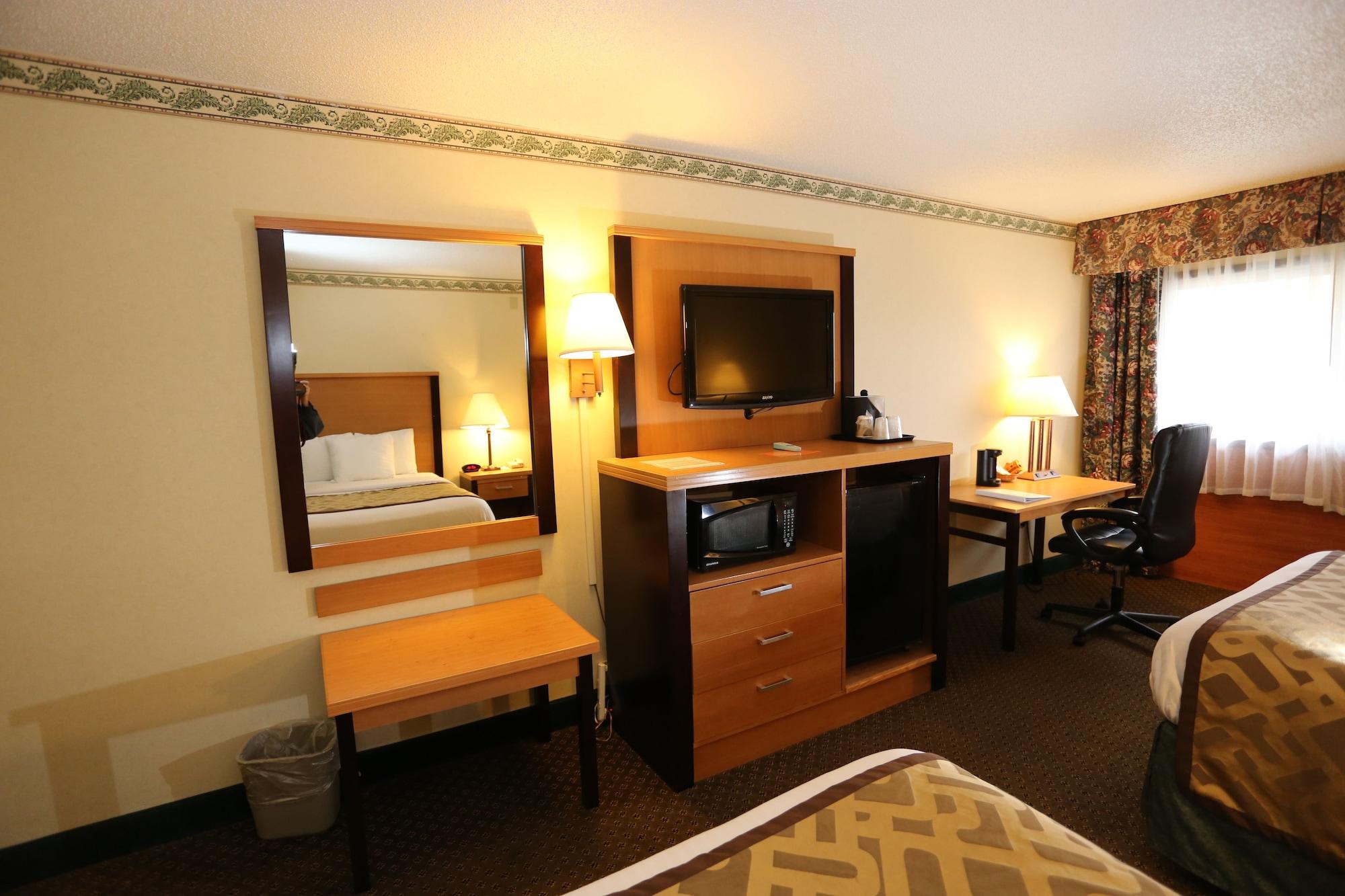 Magnuson Grand North 3* Columbus