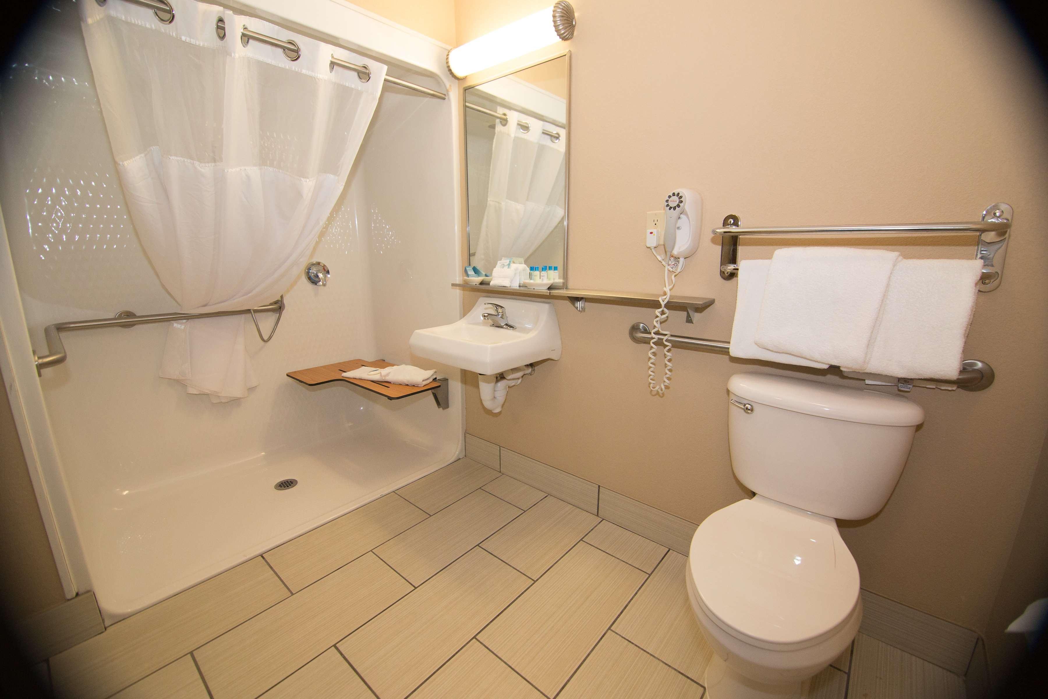 Hotel Western Port 3*