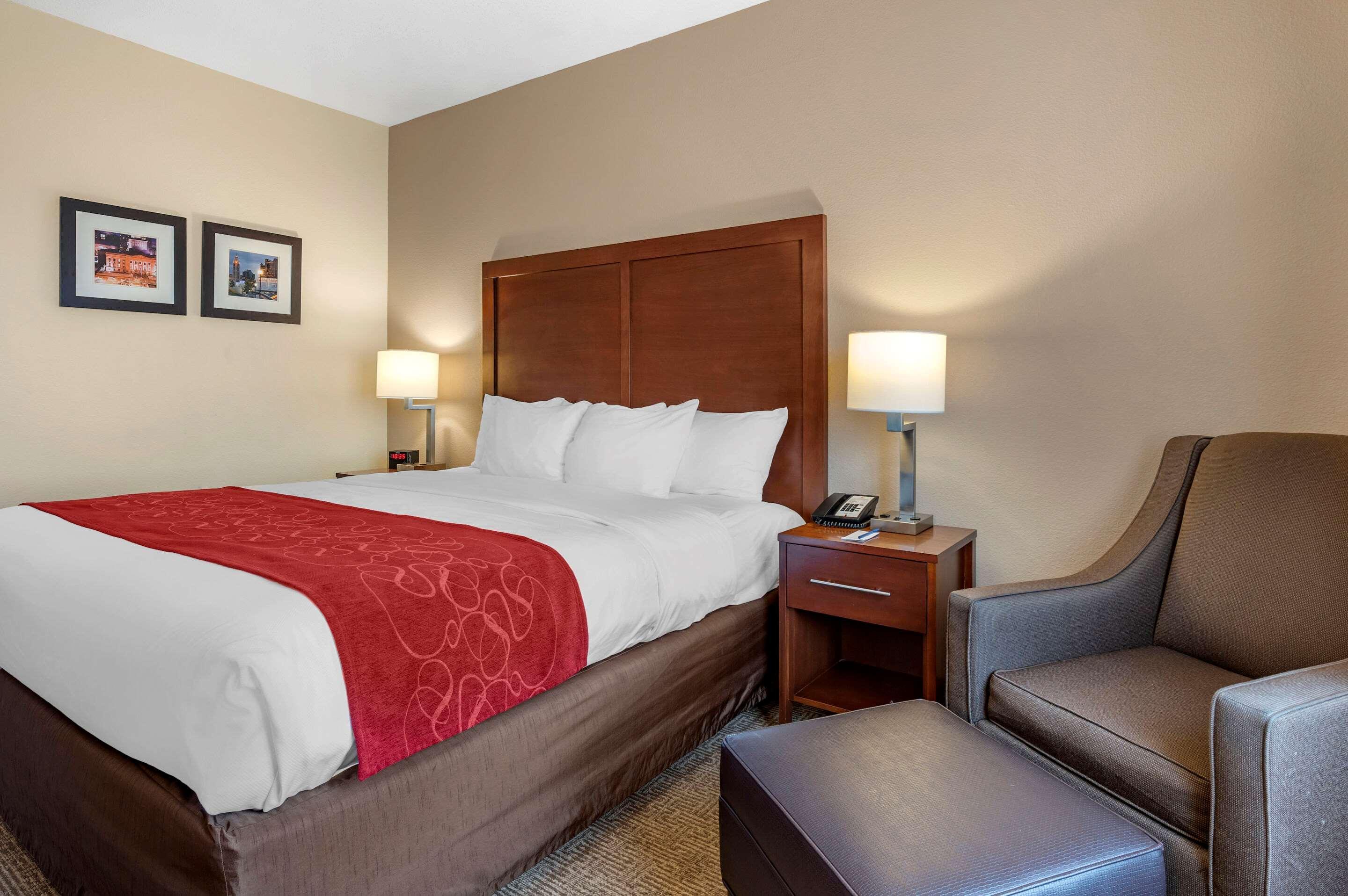 Hotel Comfort West - Hilliard
