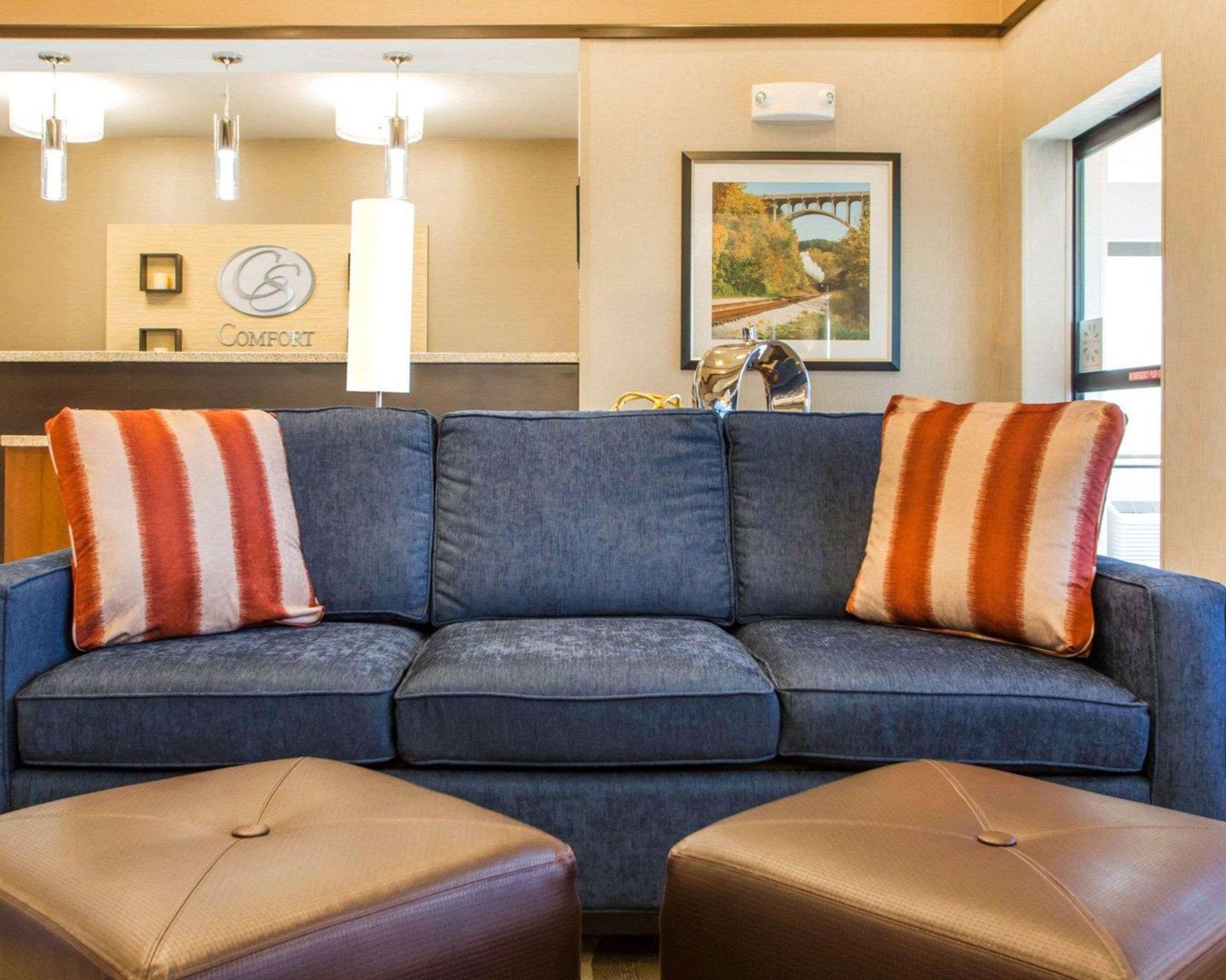 Hotel Comfort West - Hilliard 2*