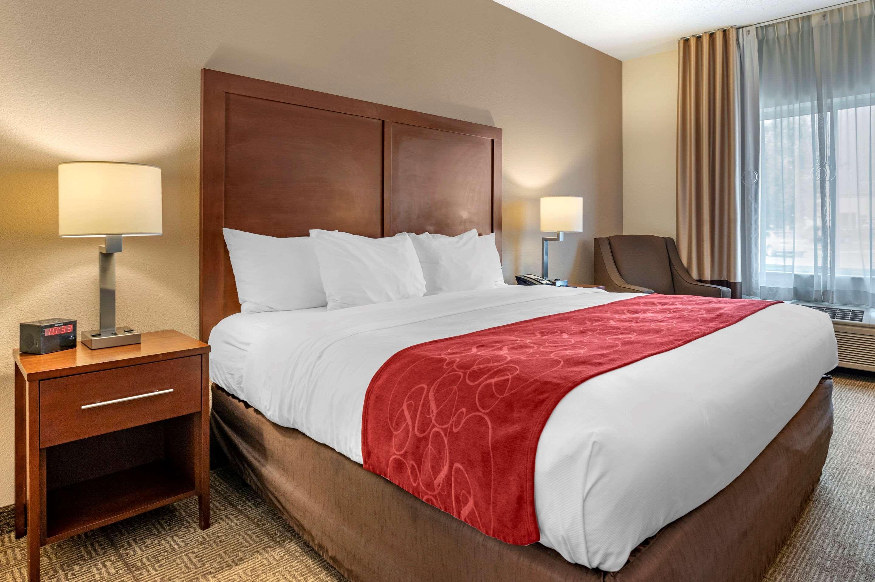 Comfort West - Hilliard Hotel