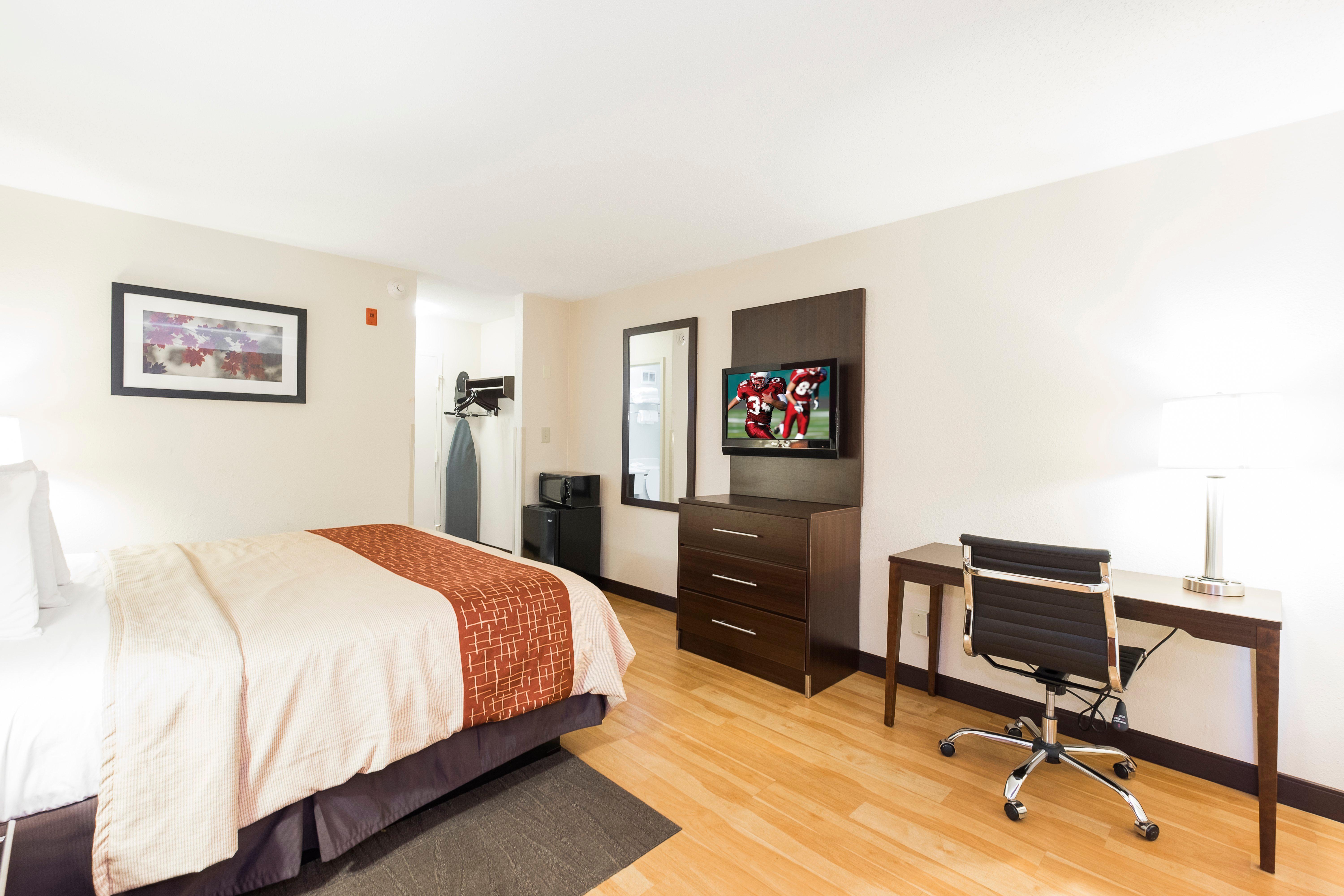 Hotel Red Roof - Ohio State Fairgrounds 2*