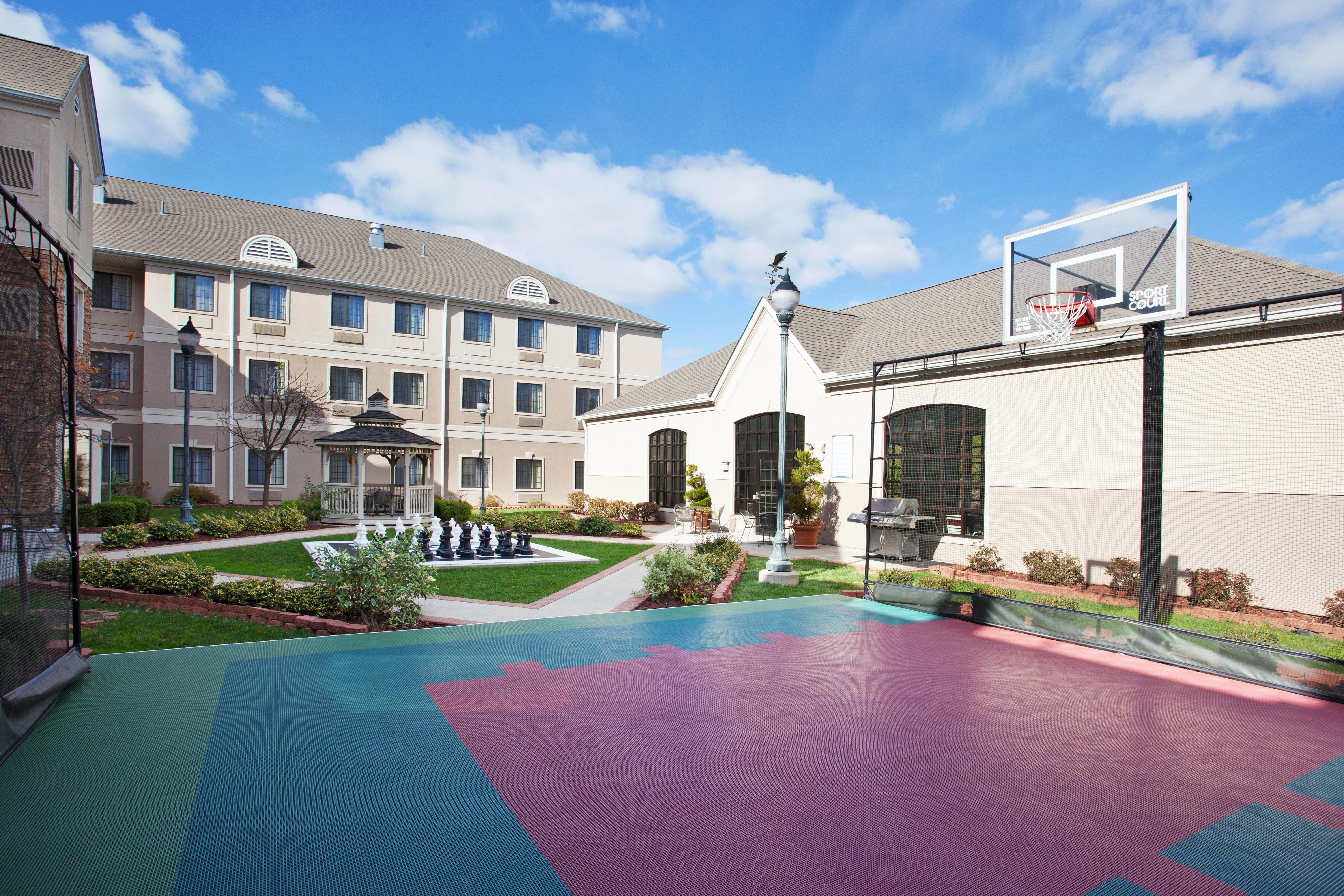 Hotel Staybridge Columbus-airport By Ihg 3*