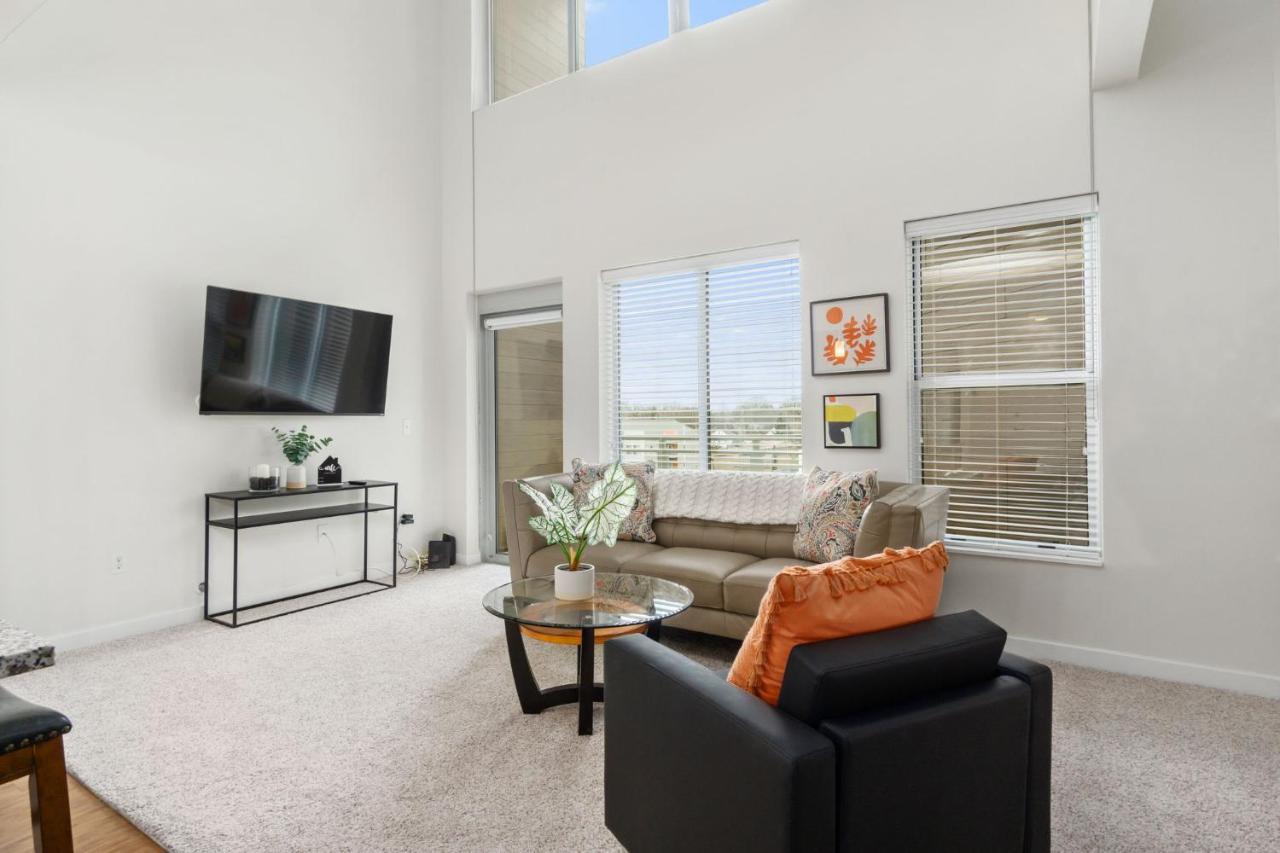 Luxury Lofted 1 Bed Unit With Hot Tub And Pool Apartamento *