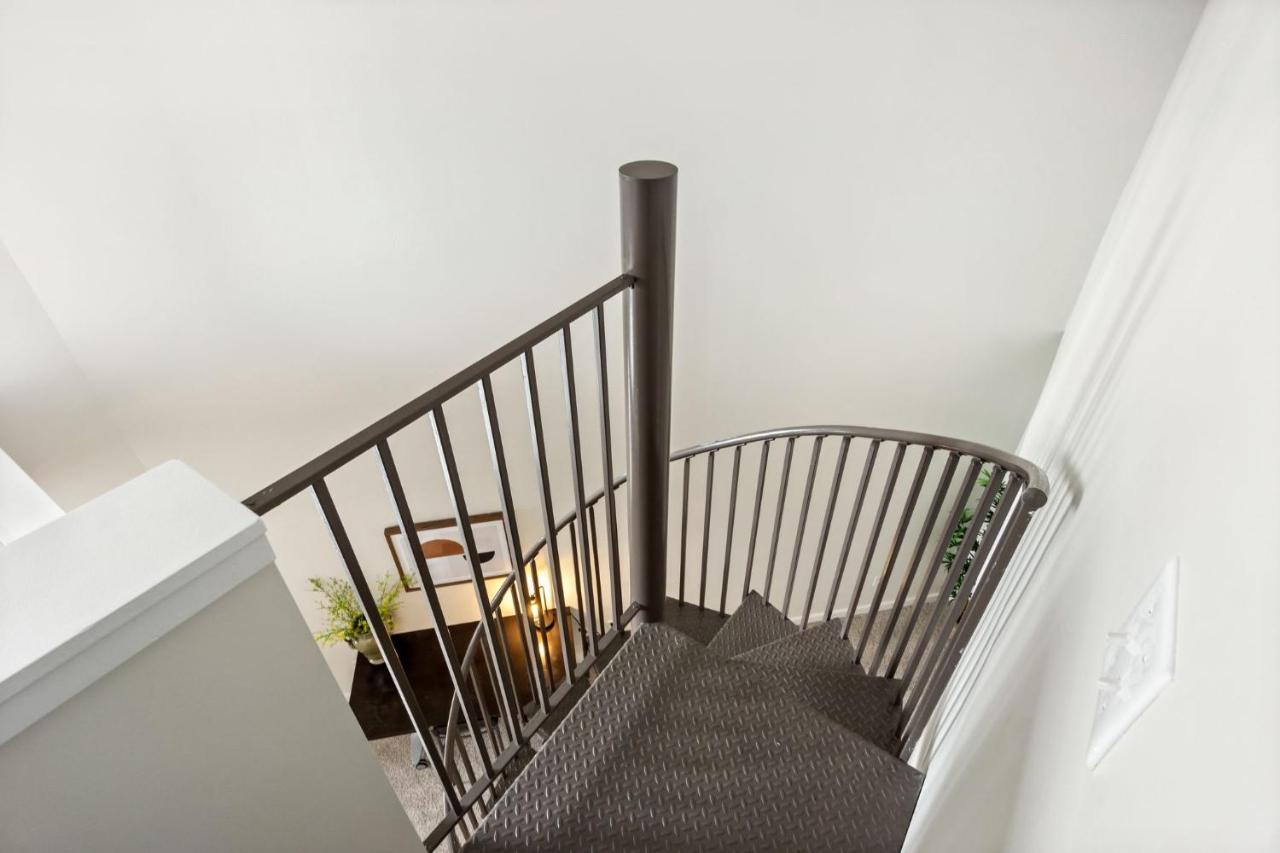 Apartamento Luxury Lofted 1 Bed Unit With Hot Tub And Pool *