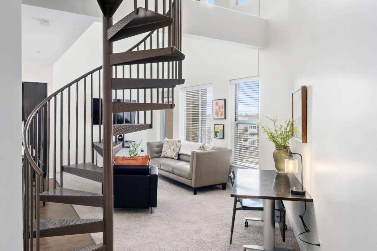 Luxury Lofted 1 Bed Unit With Hot Tub And Pool Apartamento
