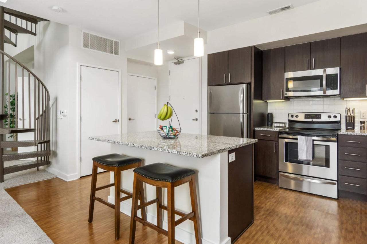 Luxury Lofted 1 Bed Unit With Hot Tub And Pool *