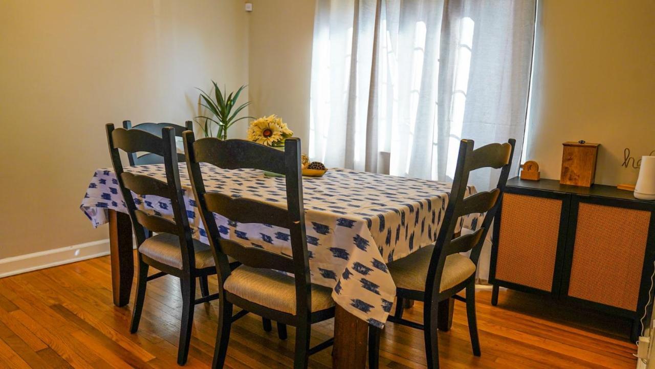 Franklin Park 5 Mins From Airport, Walk To Conservatory Apartment Columbus