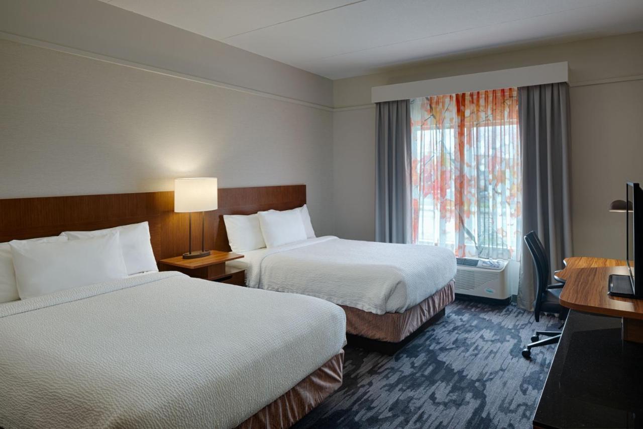 Fairfield & By Marriott Airport Hotel Columbus