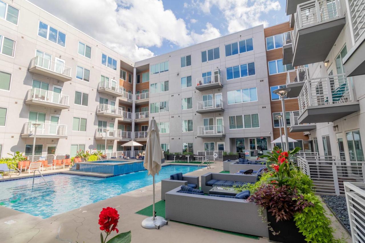 Luxury Lofted 1 Bed Unit With Hot Tub And Pool Apartamento *