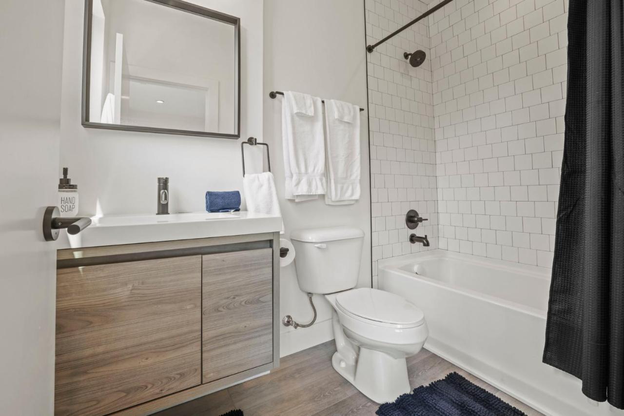 The Elegant Estate - Modern In Apartamento *