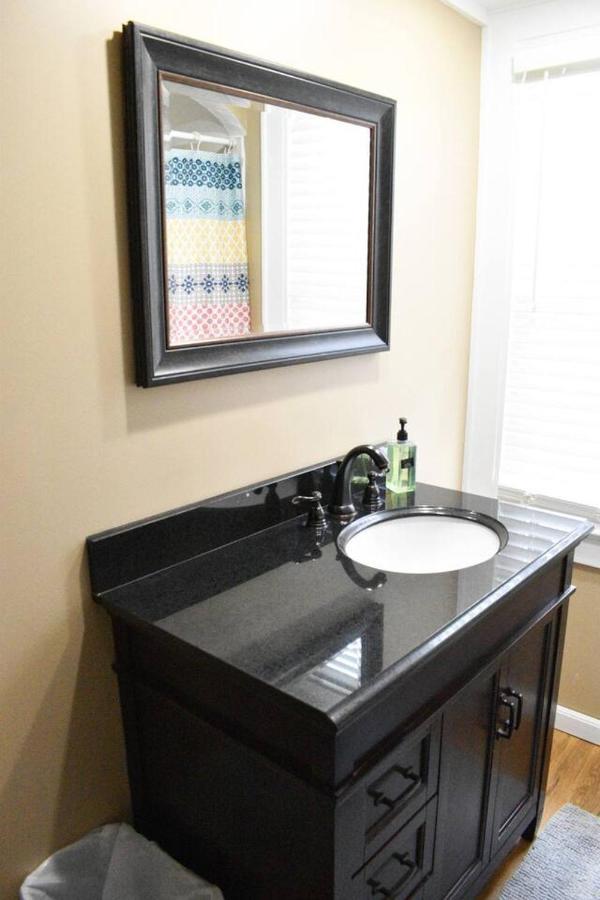 The House - New Crestview Apartment *