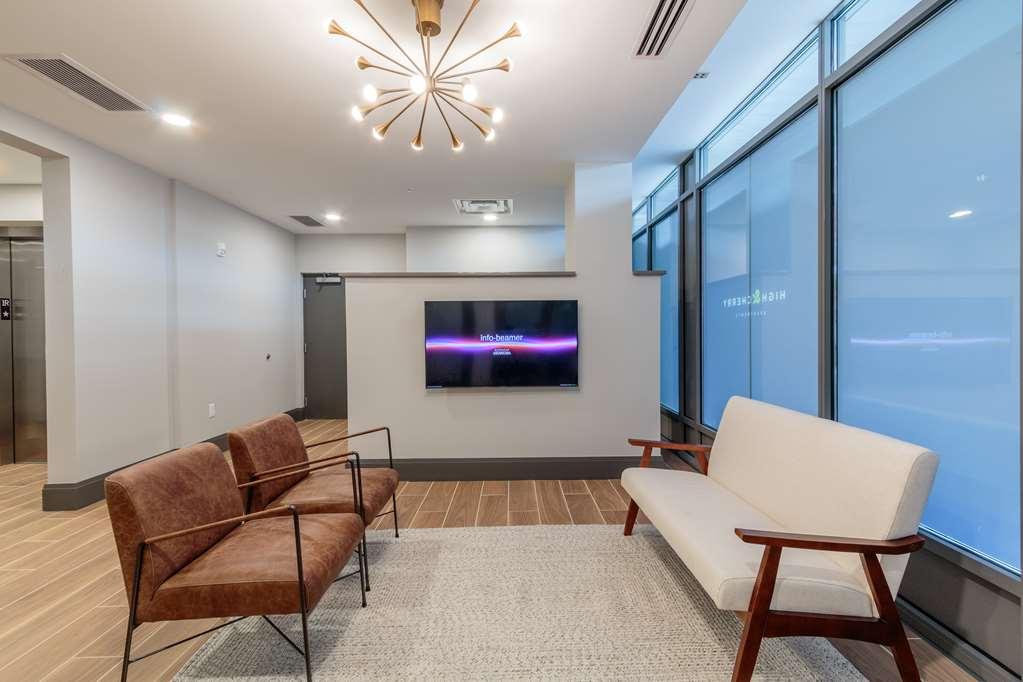 Mint House - Capitol Square Aparthotel