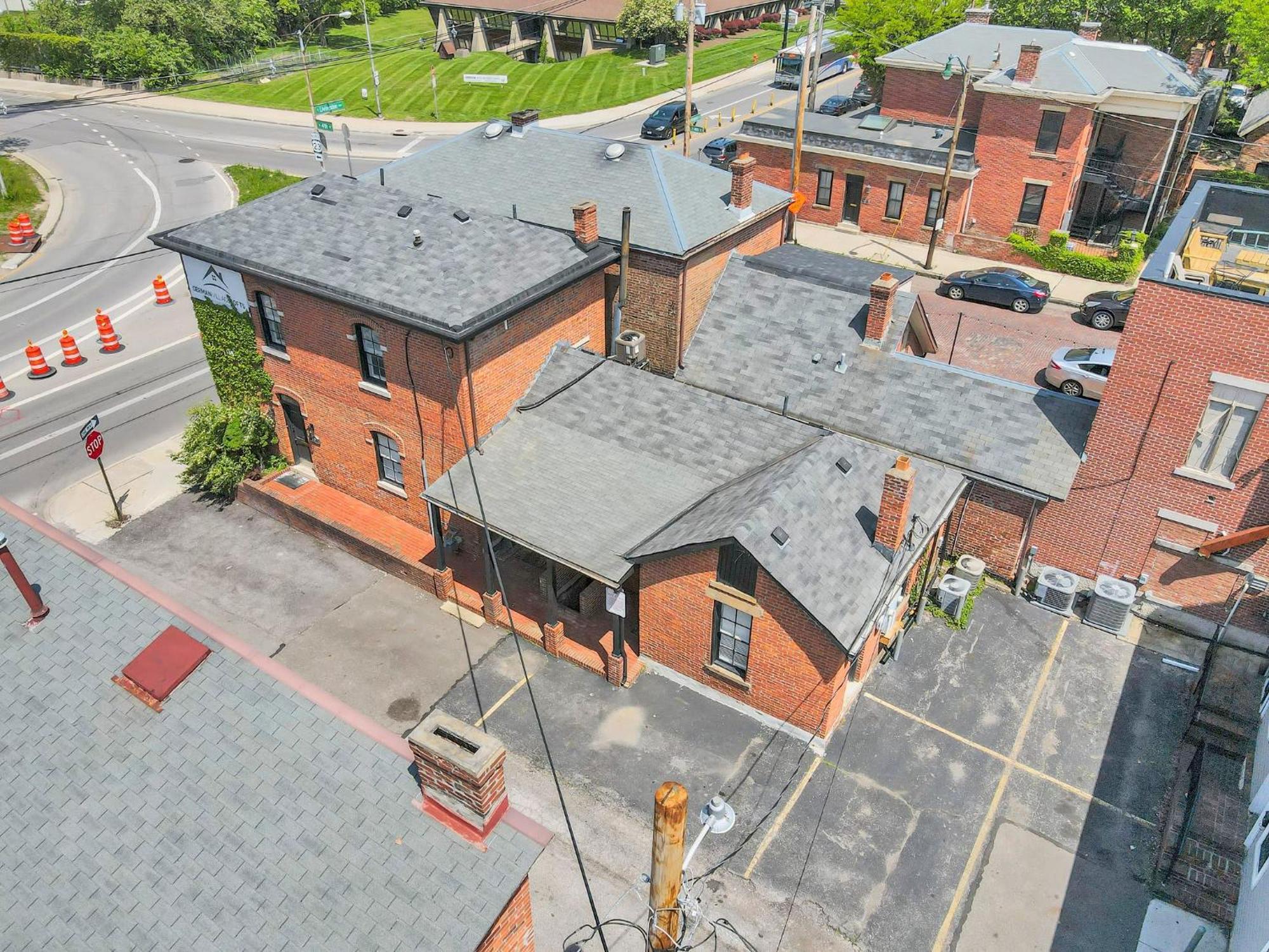 Housepitality - The View * Columbus