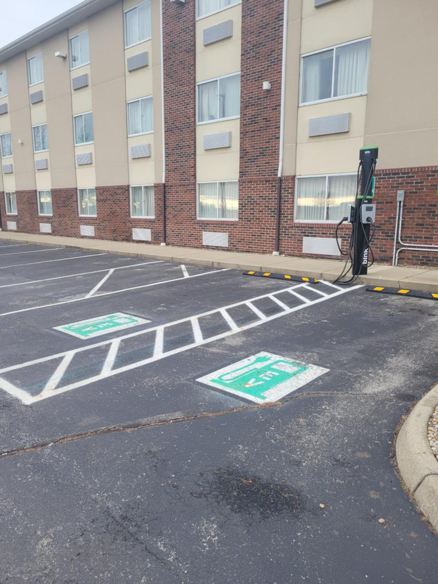 Baymont By Wyndham Columbus/rickenbacker